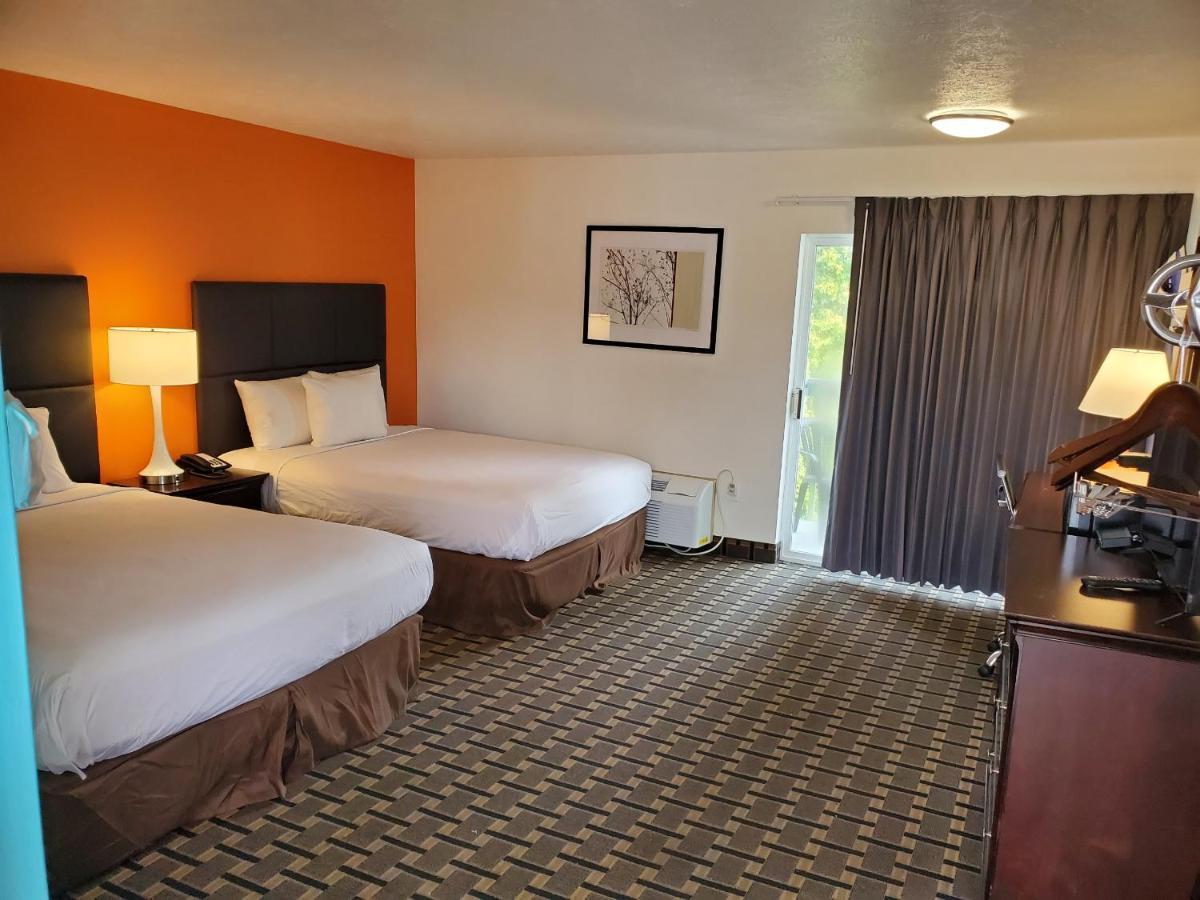 Howard Johnson By Wyndham Spokane Bagian luar foto