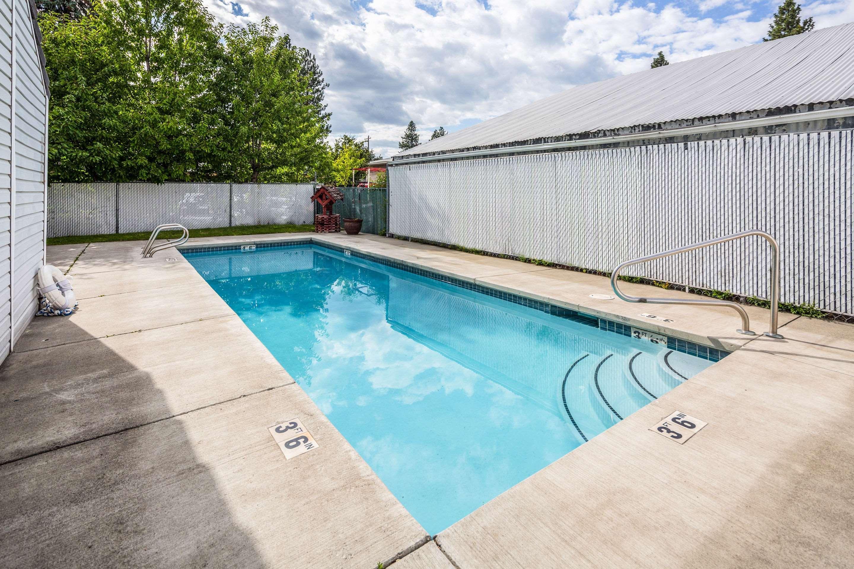 Howard Johnson By Wyndham Spokane Bagian luar foto